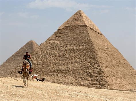 great pyramid dating